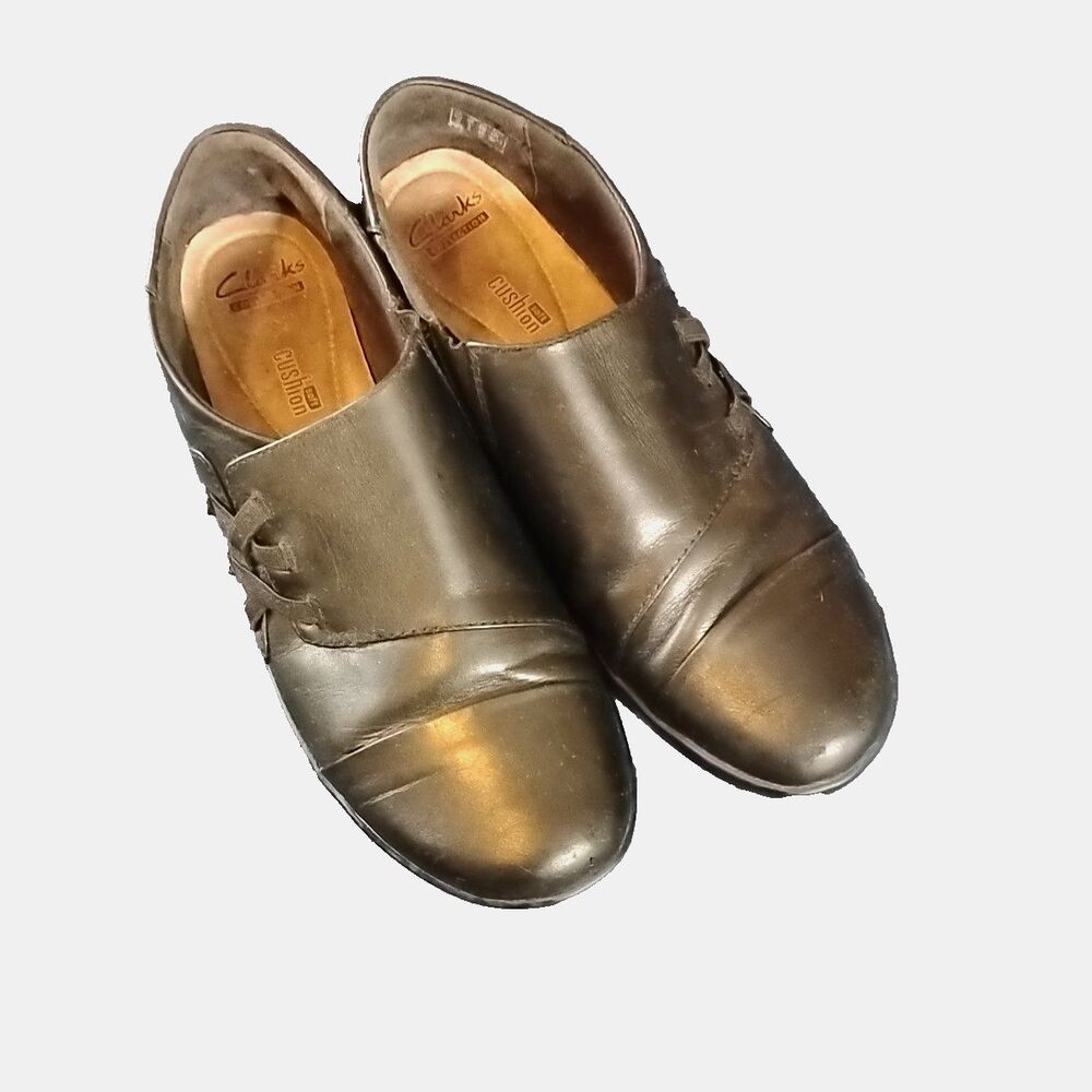 Clarks Collection Black Leather Slip-on Shoes Womens Size 9 Soft Cushion - Picture 8 of 8